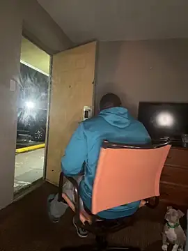 Stressreliever82 online show from April 21, 2026, 9:59 am