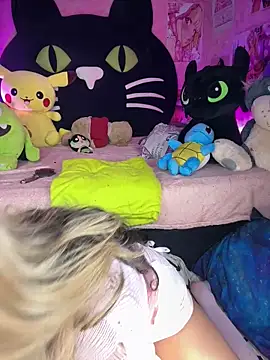 Shayybaby online show from April 22, 2026, 2:03 am