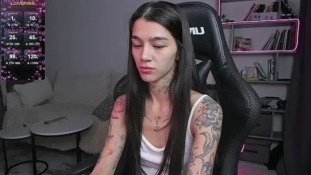 vinkitinkii online show from February 5, 2025, 6:46 am