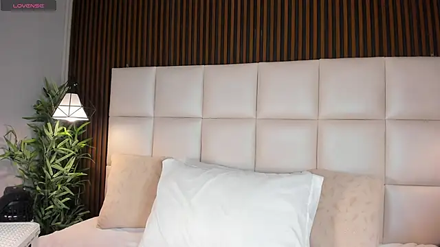 MelanieKlaus online show from February 28, 2026, 11:33 am