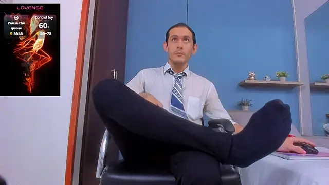 jeanpiere  online show from December 5, 2024, 3:26 am