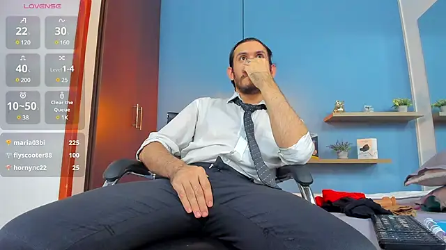 jeanpiere  online show from January 7, 2025, 7:20 am