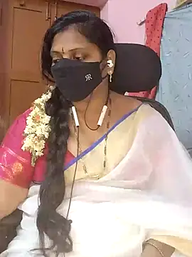 Snapshot of yours-kavaya chatting on December 17, 2024, 7:15 pm yours-kavaya online show from December 17, 2024, 7:15 pm