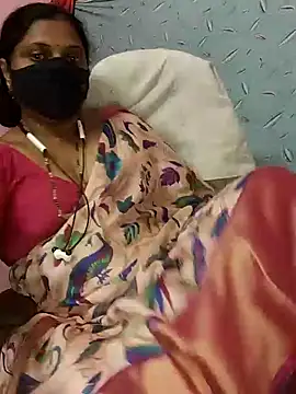 Snapshot of yours-kavaya chatting on December 19, 2024, 11:29 am yours-kavaya online show from December 19, 2024, 11:29 am