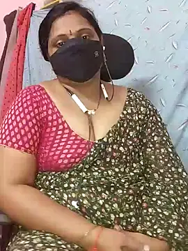 Snapshot of yours-kavaya chatting on December 29, 2024, 5:12 pm yours-kavaya online show from December 29, 2024, 5:12 pm