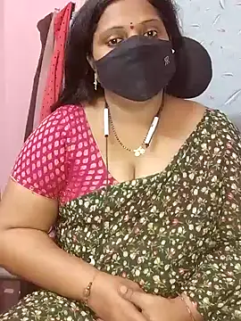 Snapshot of yours-kavaya chatting on December 30, 2024, 9:27 am yours-kavaya online show from December 30, 2024, 9:27 am