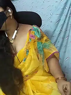 Snapshot of yours-kavaya chatting on January 20, 2025, 4:45 pm yours-kavaya online show from January 20, 2025, 4:45 pm