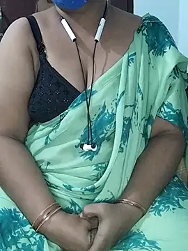 Snapshot of yours-kavaya chatting on March 22, 2025, 11:42 am yours-kavaya online show from March 22, 2025, 11:42 am