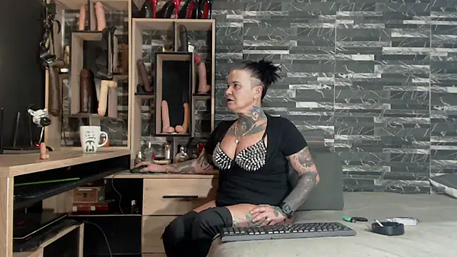 Mistress Miry online show from January 15, 2025, 12:41 am