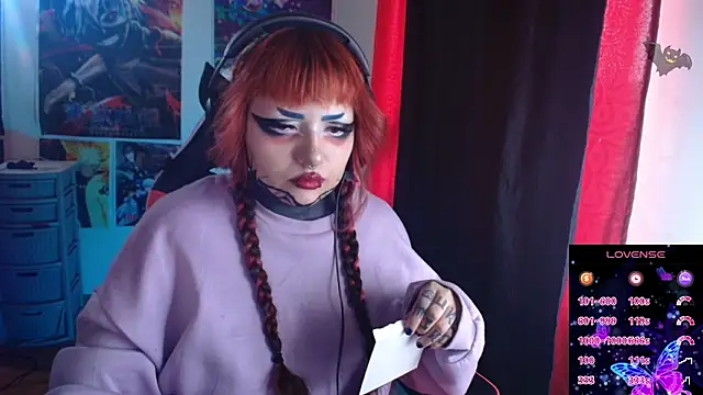 Snapshot of linda_mort chatting on February 16, 2026, 9:33 pm linda mort online show from February 16, 2026, 9:33 pm