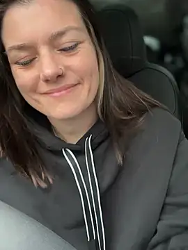 LadyLena1 online show from December 22, 2024, 9:20 pm