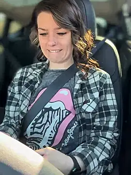 LadyLena1 online show from January 29, 2025, 9:39 pm