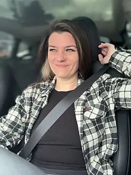 LadyLena1 online show from February 6, 2025, 7:29 pm