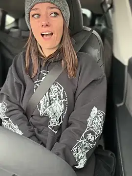 LadyLena1 online show from October 10, 2025, 6:40 pm