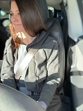 LadyLena1 online show from October 15, 2025, 6:08 pm