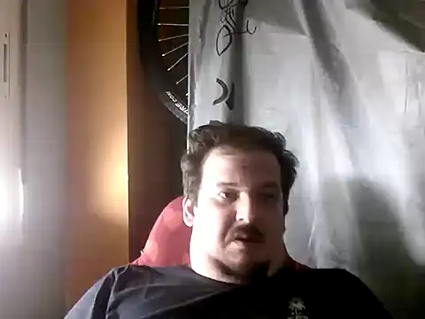 porkorossy online show from September 9, 2025, 12:48 pm