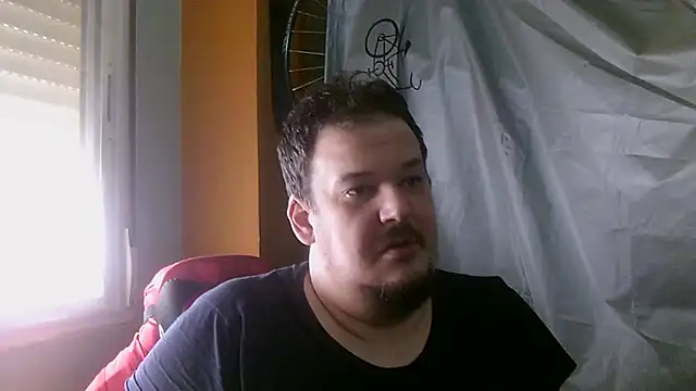 porkorossy online show from April 22, 2026, 7:55 am