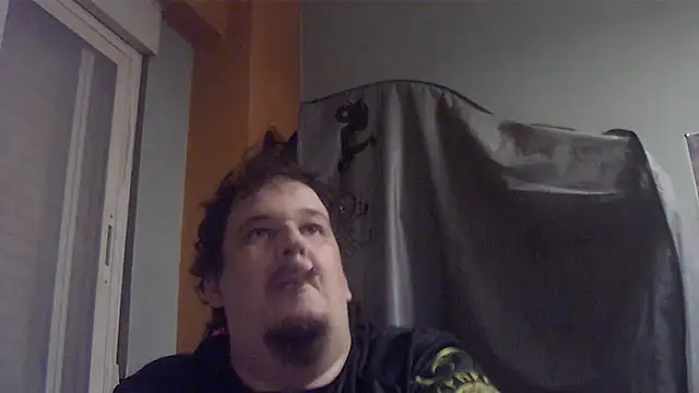 Snapshot of porkorossy chatting on July 18, 2026, 9:29 pm porkorossy online show from July 18, 2026, 9:29 pm