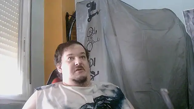 Snapshot of porkorossy chatting on July 22, 2026, 7:44 am porkorossy online show from July 22, 2026, 7:44 am