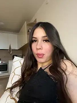 SofiaLaLight online show from October 21, 2025, 6:58 am