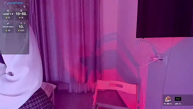 Snapshot of Kitty_Star chatting on February 19, 2025, 7:59 pm Kitty Star online show from February 19, 2025, 7:59 pm