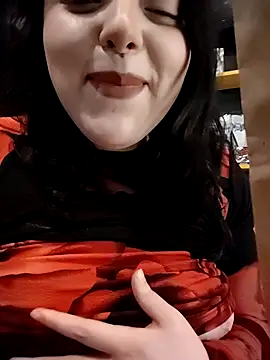 Chubbygrl20 online show from November 8, 2025, 12:44 am