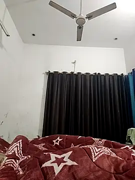 ZIMMY25 online show from February 26, 2025, 7:49 pm