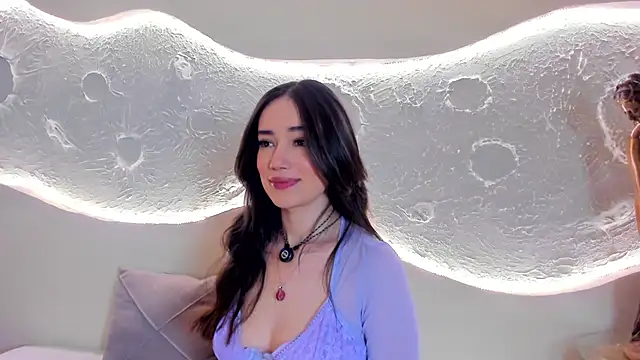 Kate Amaretto  online show from December 5, 2025, 8:49 pm