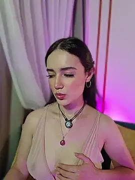 Kate Amaretto  online show from May 5, 2026, 1:02 am