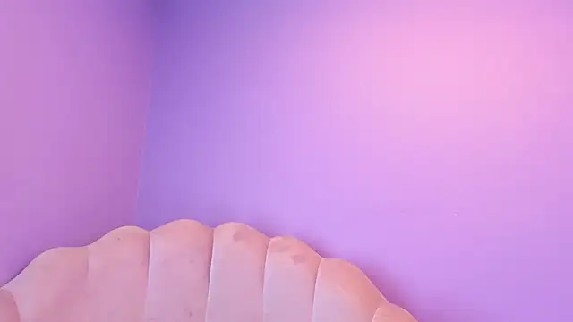 Shanelle   online show from October 7, 2025, 12:57 pm