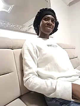 Shanelle   online show from December 20, 2025, 12:45 pm