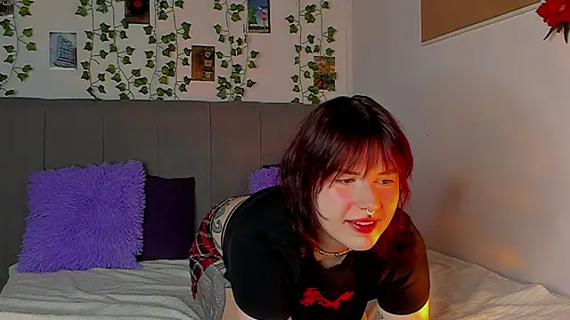 miss Lizzy online show from January 16, 2025, 1:27 am