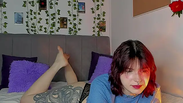 miss Lizzy online show from February 16, 2025, 1:36 am