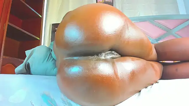 ebonnyygoddes online show from March 19, 2025, 7:06 pm