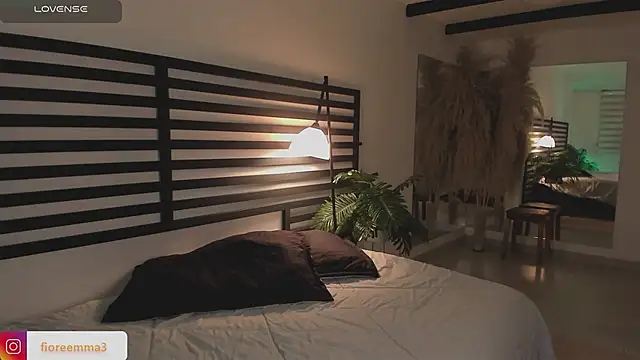 afrodita  25 online show from January 22, 2025, 1:10 am