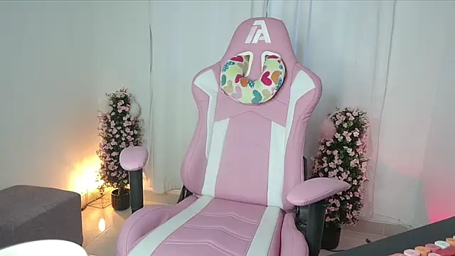 keissy rincon  online show from January 25, 2025, 9:14 pm