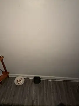 demonslayerr999 online show from January 1, 2025, 6:05 am