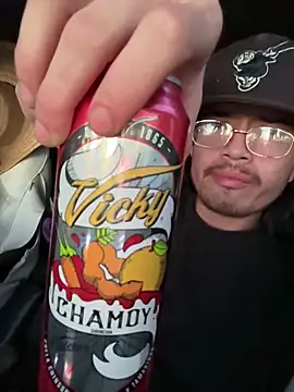 demonslayerr999 online show from March 7, 2026, 1:57 am