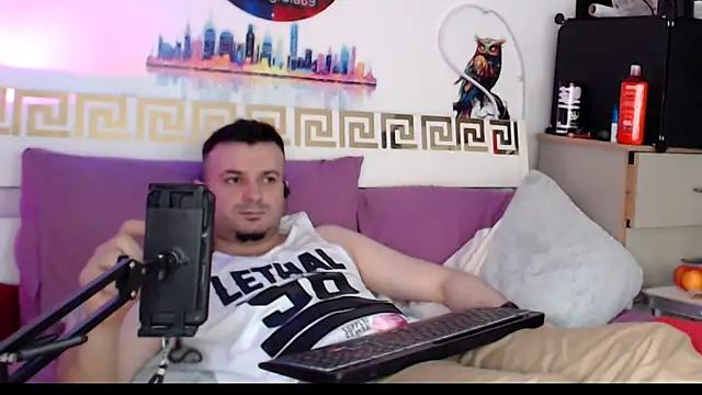 erotico69xxx online show from April 20, 2026, 1:14 pm