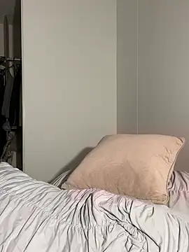 Ameellie online show from February 23, 2025, 6:01 pm