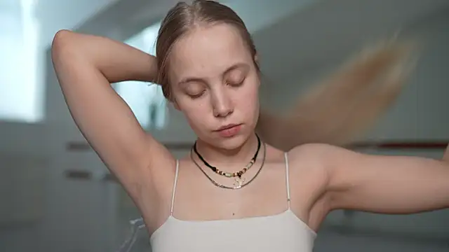  Appr0ved  online show from February 15, 2025, 8:44 am