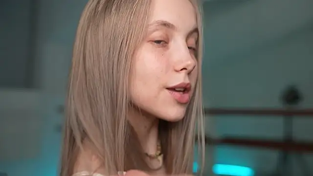  Appr0ved  online show from March 11, 2025, 6:19 pm