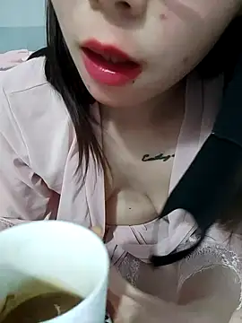 I AM NOT A SLUT online show from December 16, 2024, 7:48 am