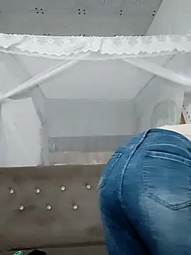 I AM NOT A SLUT online show from March 5, 2025, 4:02 am