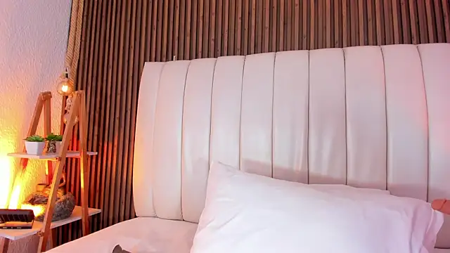 SaraRiley online show from February 24, 2026, 11:03 pm