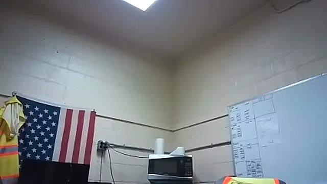 Cockrub1 online show from October 28, 2025, 8:00 pm