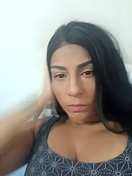 casal7722 online show from December 6, 2024, 8:29 pm