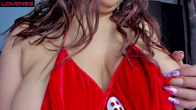 charlotee lovee69 online show from December 18, 2024, 10:57 pm