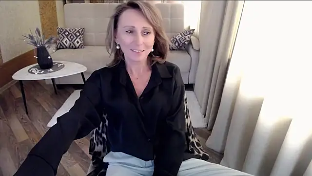 HornyMilf 777 online show from March 2, 2025, 8:48 am