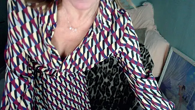 HornyMilf 777 online show from March 4, 2025, 12:44 pm